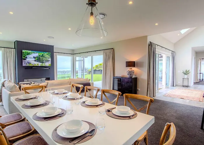 Jojo's Lookout - Stunning Views With Ferienhaus *