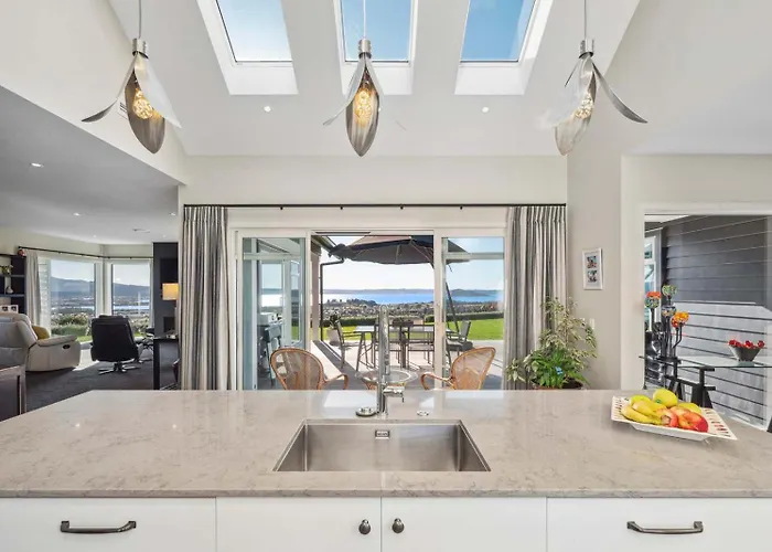 Ferienhaus Jojo's Lookout - Stunning Views With Rotorua