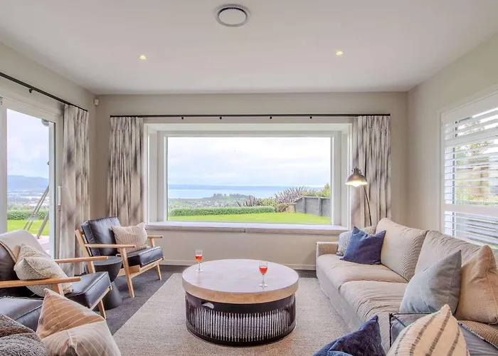 Jojo's Lookout - Stunning Views With Ferienhaus *