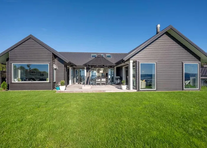 Jojo's Lookout - Stunning Views With Ferienhaus *