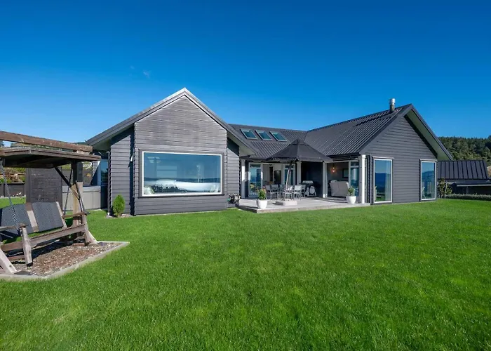 Ferienhaus Jojo's Lookout - Stunning Views With Rotorua